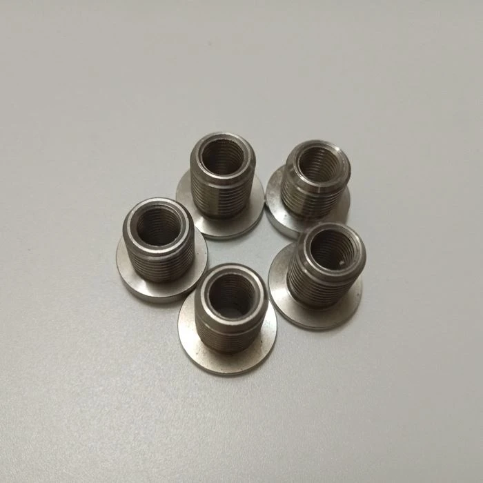 precision turned component